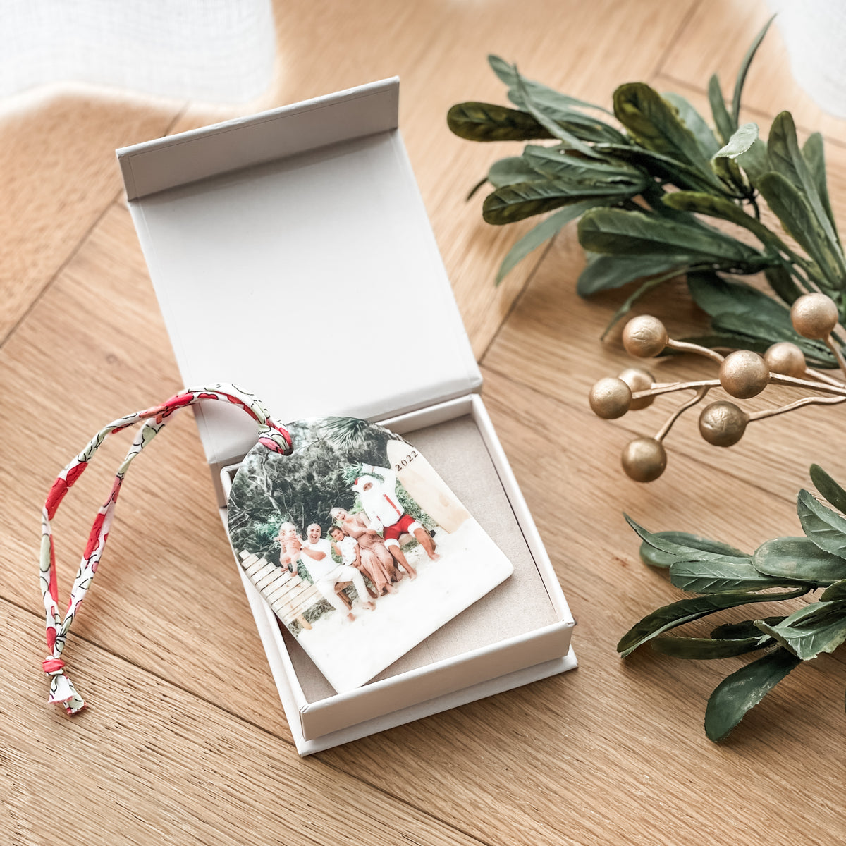 Luxe Christmas Ceramic Decoration + Gift Box - Liberty London - Photo Arch