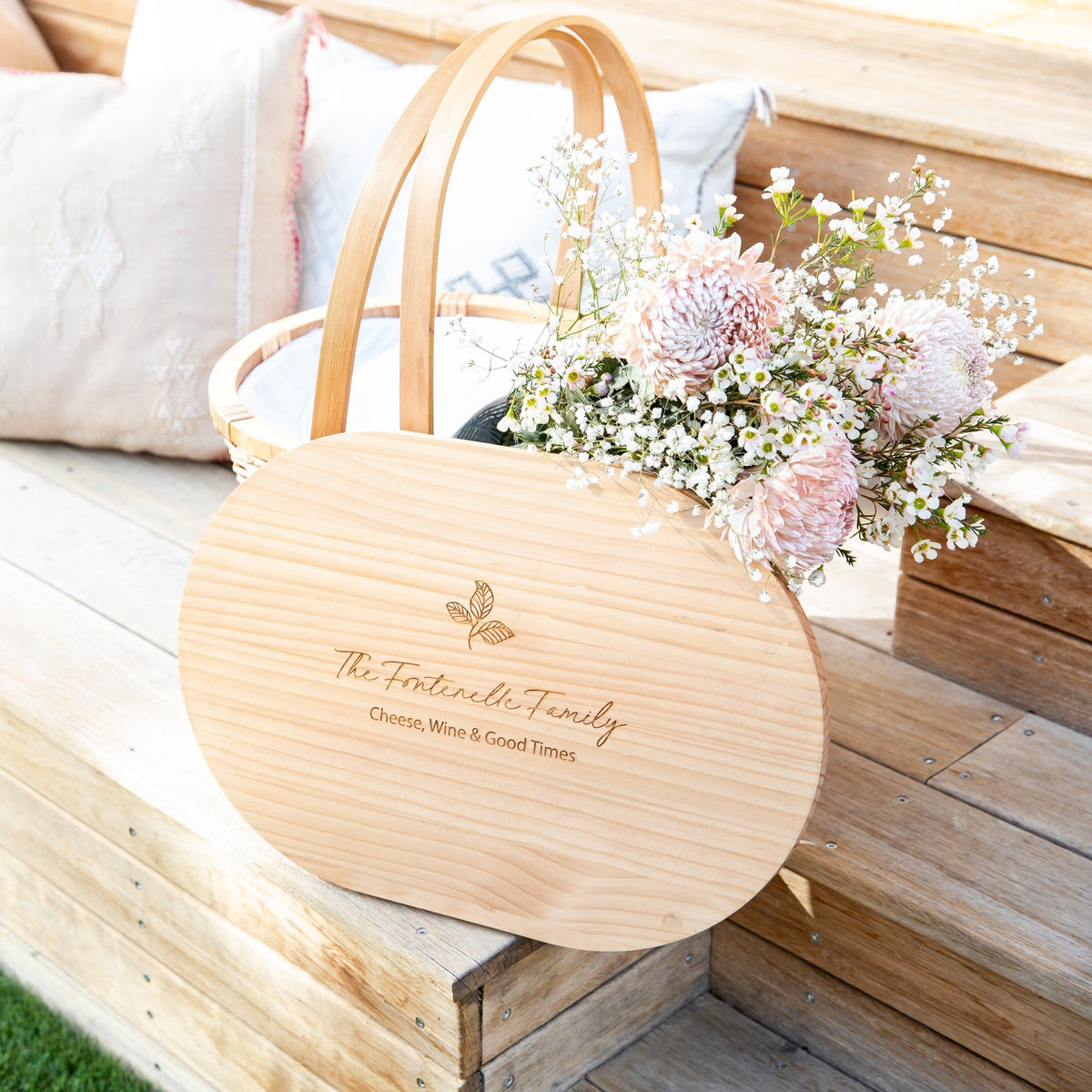 Wicker Picnic Baskets - Spring Flowers